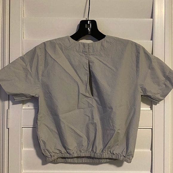 BNWOT Aritzia Wilfred XS Cropped Top Blouse - Picture 6 of 6